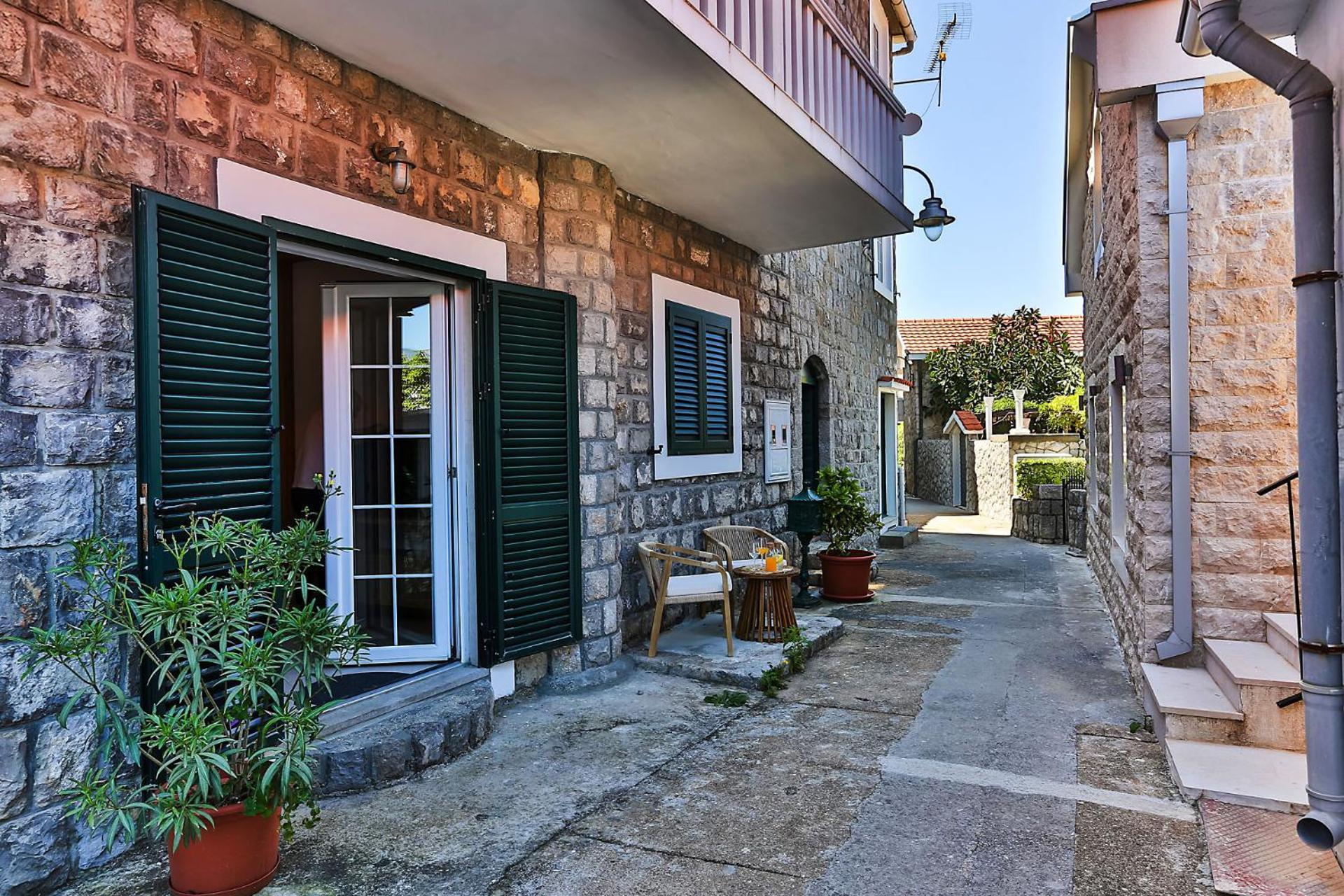 Casa Brilla Διαμέρισμα Τίβατ Εξωτερικό φωτογραφία